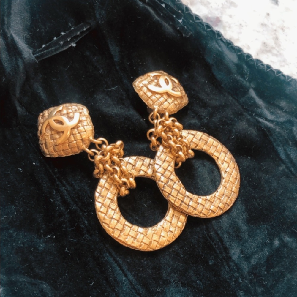 Vintage Chanel CC Drop Basket Weave Earring